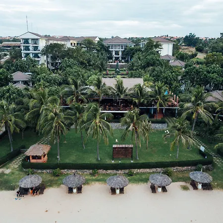 Lotus Muine Resort & Spa