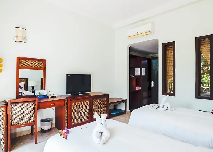 Lotus Muine & Khu nghỉ mát Phan Thiết