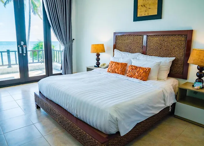 Lotus Muine & Khu nghỉ mát Phan Thiết