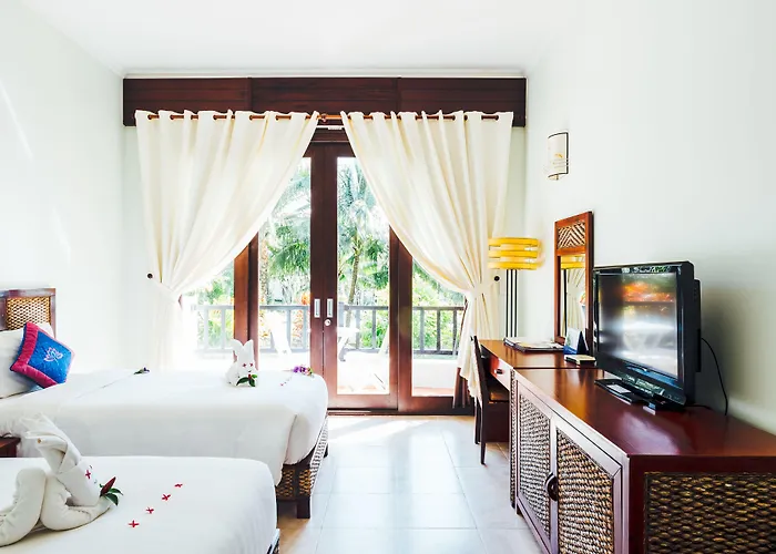 Lotus Muine & 4* Phan Thiết