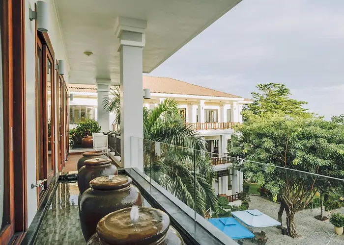 Lotus Muine & 4* Phan Thiet