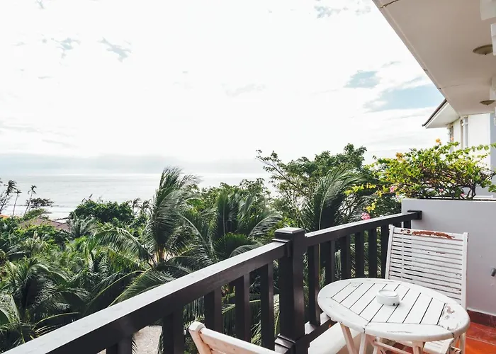 Lotus Muine & 4* Phan Thiết