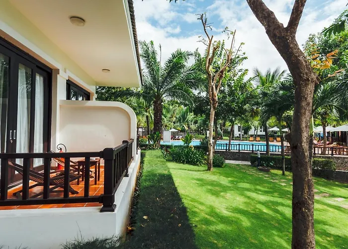 Lotus Muine & 4* Phan Thiết